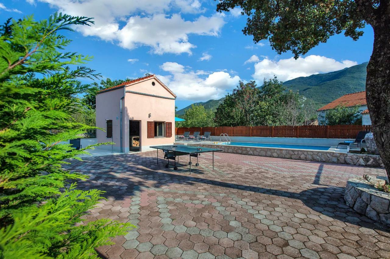 Villa Zvonimir Zagvozd Exterior foto