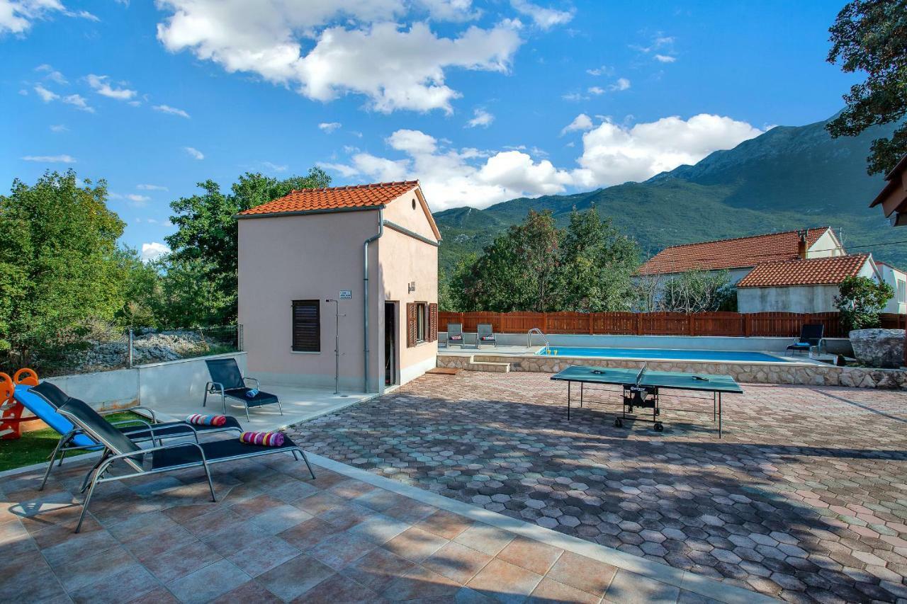 Villa Zvonimir Zagvozd Exterior foto